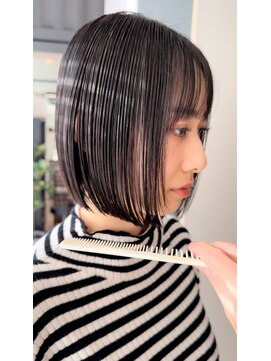 シー(The She's) ラインボブ×プチ髪質改善