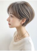 「ショートヘアの魅力全開！あなたに似合う素敵なスタイルを」