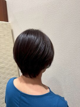 アクセ 30代40代50代♪大人かわいい小顔ショートボブ☆黒髪暗髪艶カラー