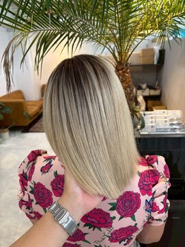 メリー オオサカ(Merly Osaka) シャドールーツ