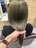 アヴァンス 江坂店(AVANCE.)&nbsp;オリーブカラー