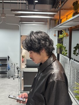 ブラック(BLACK) メンズミディアム/ミディアムパーマ/メンズパーマ