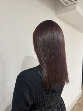 ケイリー(KAYLEE) カシスレッド