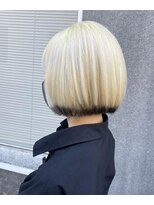 マノハル(MANOHARU)&nbsp;ミニボブ　毛先ブラックエンドカラー　すそカラー