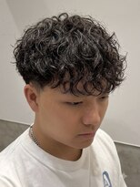 ラスト(LUAST) 波巻きスパイラルフェザーパーマフェザーショートセンターパート