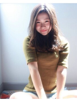 エイミー(Aimee) Aimee ペールグレージュ×ヴェールウェーブ