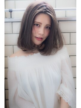 ヘアーワークス ヘルム 渋谷店(HAIR WORKS HELM) [HELM渋谷]クラシカルアッシュセミディ