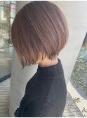 前下がりショートとプラチナベージュカラー★