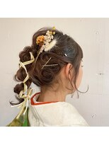 和装に合わせたポニーヘア