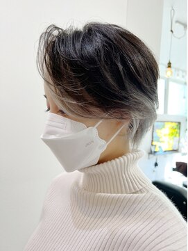 グーフィートーキョー 銀座(Goofy Tokyo) ハンサムショート/アンブレラカラー/ホワイトアッシュ/SU118