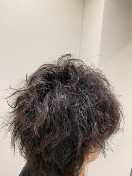 スカイマスターバーバー 渋谷(SKY MASTER BARBER) マッシュウルフ波巻ツイスパ