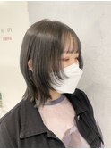 ボブウルフ×グレージュ、グレーベージュ、ブリーチカラー