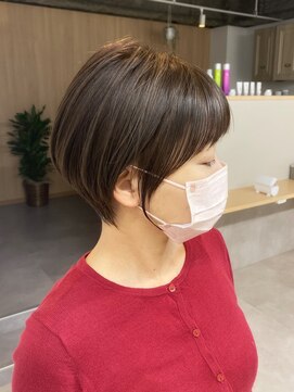 トト 船橋店(toto.) 白髪ぼかしハイライト◎大人のショートボブ［西船橋/津田沼］