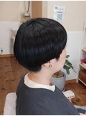刈り上げマッシュショート