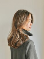 エミイ 鎌倉(eMii.)&nbsp;髪質改善艶髪ベージュセミロング20代30代40代