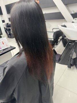 アライブ キチジョウジ(ALIVE Kichijoji) 地毛から自然に繋がるピンクグラデーションカラー