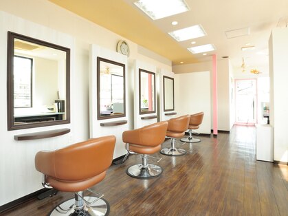 ベルサロンドゥコワフュール(Belle salon de coiffure)の写真