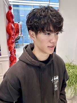 アルティファータ(artifata) フェザーマッシュ マッシュパーマ メンズパーマ フェザーパーマ