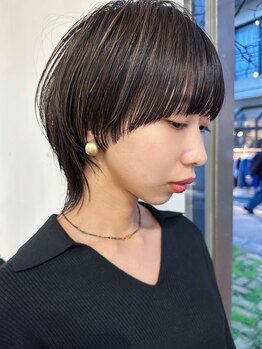 ロッソサンテ(rosso sante)の写真/-一人ひとりの個性を大切に。髪に関する知識豊富なスタイリストがあなたに似合う"ベストスタイル"を提案。-