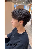 ルースト 原宿店(ROOST)&nbsp;刈り上げセンターパート/波巻きツイストスパイラル/原宿