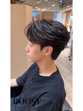 ルースト 原宿店(ROOST) 刈り上げセンターパート/波巻きツイストスパイラル/原宿