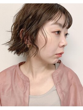 ファルファラ(farfara) 【farfara】揺れウェーブボブ（問屋町テラス）