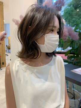 ビューオオサカ(VIEW OSAKA) イマドキくびれレイヤー