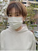 ストレートタッチなショートボブ