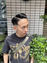 ウェルネス(Wellness)&nbsp;サイドパート　スキンフェード