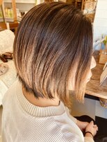 カチャカチャ(cacha cacha)&nbsp;丸みのあるストレートへ