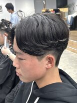 ラヴィズムバイフィフス(LUVISM by fifth)&nbsp;毛流れニュアンスパーマカルマフェザーパーマダウンパーマ/新潟