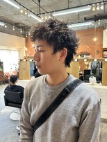 チャプター 問屋町(chapter)&nbsp;ナチュラルショートピンパーマスパイキーショート眉毛カット