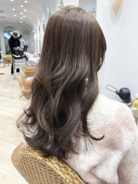 ティエラ 原宿 表参道(Tierra) 【関日葉里】まろやかベージュ