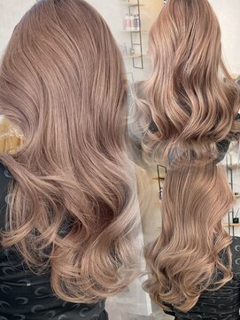 イル 大阪淀屋橋(i'll) まろやかベージュ