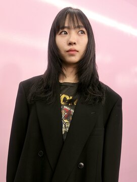 キジ(KIJI) ミディアムレイヤー/ハッシュカット