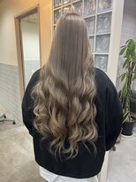 ボアップ 新居浜店(boappu)&nbsp;ブリーチベースでつくる艶感グレージュカラー