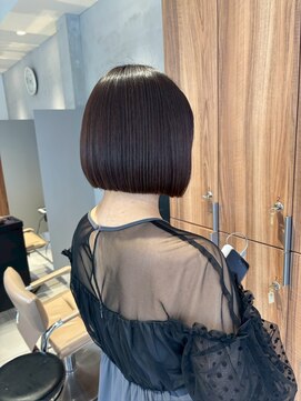 ガリカ 博多(Gallica) 黒髪や地毛風カラーと相性◎のボブ