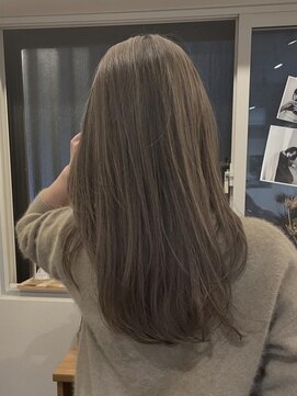 ニード(need) 透明感グレージュ/髪質改善シアカラー/20代30代