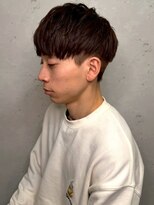 アトリエ(atelier.)&nbsp;ツーブロック ミニマッシュ ブラウン ショートヘア 刈り上げ