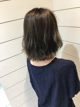 ネオリーブ アンド 渋谷店(Neolive &) 【Neolive & 渋谷店】オリーブカーキベージュカラー☆