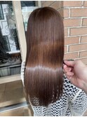 美髪矯正でお悩み改善！　理想の艶髪に