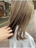 ミルクティーブロンド