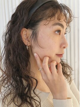 パーク(PAAQ) 【PAAQ田中智大】カーリーヘア×うぶ毛バング