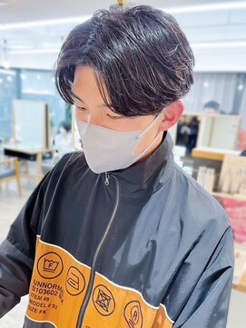 ネオリーブ クーロ メゾン 横浜(Neolive curro Maison) 韓国センターパート×ニュアンスパーマ[メンズ]