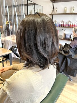 サラ(sarah) ミディアムレイヤー