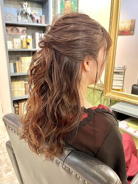 リタ(Lita) ★ハーフアップ/お呼ばれ/ドレスヘア/2次会/花嫁