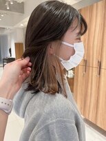 ガリカ 大名(Gallica)&nbsp;【森千晶】ハイトーンインナーカラー×グレージュ/外ハネミディ