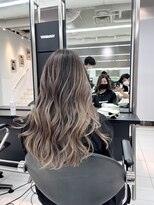 トニーアンドガイ 原宿店(TONI & GUY)&nbsp;バレイヤージュ　ミルクティーアッシュ