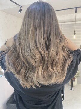 プルメリアドット(Plumeria.) ベージュ