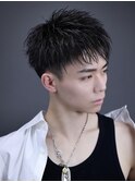 グリースでツヤツヤ!ツンツンショート